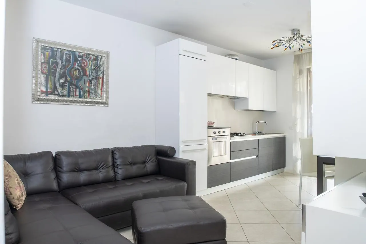 Fellini - Family Flat Apartment Rimini